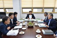 [경북군정] 윤경희 청송군수 당선인, 민선7기 출범 앞두고 첫 업무보고 받아 外