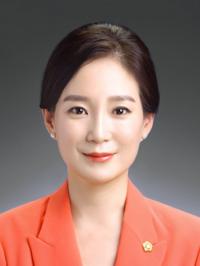 대구시의회, 민주당 이의제기 속 배지숙 의장 선출