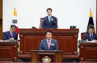 경주시의회, 윤병길 의장·김동해 부의장 선출