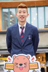 "팔공산 데 헤아 조현우, 대구 동성로에 떴다"