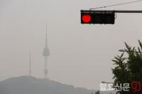 [날씨] 오늘날씨, 주말인 토요일 전국 미세먼지 '나쁨'…"야외활동 자제+마스크 착용 필수"