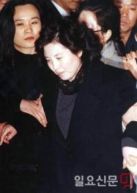 칠순의 나이에 또…‘36년 동안 29년 수감’ 장영자 파란만장 인생 