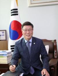 [신년사]박석윤 구리시의회 의장 “소통, 화합, 섬김의 자세로”
