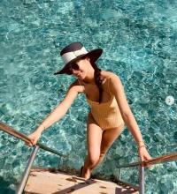 기은세, 몰디브서 완벽한 수영복 몸매 인증샷 “몰디브의 바다”