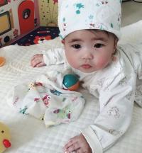 함소원-진화, 반반 닮은 붕어빵 딸 미모 공개 “우월한 유전자”