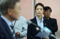 청와대, 신임 공직자 재산공개…고민정 5억 7800만원, 이공주 41억 원