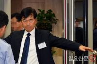 檢 ‘분식회계 의혹’ 김태한 삼바 대표, 주식매입비 30억 원 횡령 정황 포착