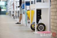 늘어나는 전동킥보드·휠 개인형 교통수단 사고 제도적 기반 확정 