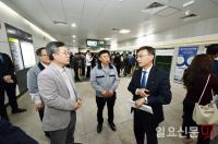 정하영 김포시장, 김포골드라인 승객편의시설 현장점검 나서