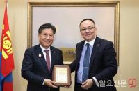 류재선 한국전기공사협회장, 몽골 정부훈장 수상...교류 활성화 공로 인정