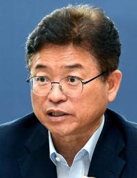 이철우 지사, 성주군청 공무원 빈소 찾아 "전 공직자들 결코 잊지 않을 것"