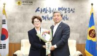 경기도의회 송한준 의장, 코로나19 재난극복 ‘플라워 버킷 챌린지’ 캠페인 동참