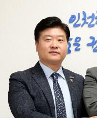 인천시의회 남궁형 위원장, 교육분권 강화 촉구 성명서 발표 