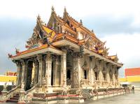 태국에 가면 베컴 사원이 있다? 