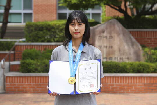 제39회 대한볼링협회장배 여대부 개인전 1위 강민경 학생 &lt;계명문화대학교 제공&gt;