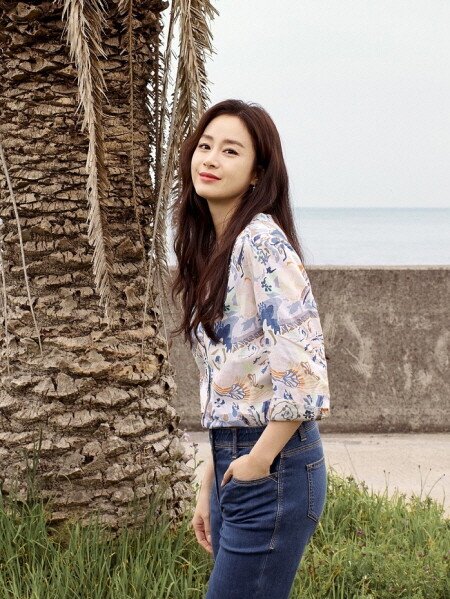 올리비아로렌 에스닉무드 블라우스 시리즈