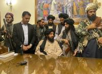 탈레반, 아프간 대통령궁도 장악…“전쟁 끝났다, 개방적 정부 구성할 것”