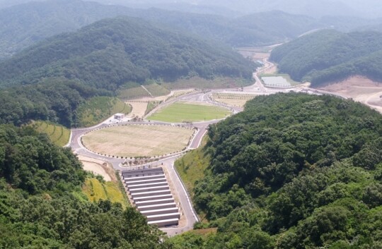 전북 완주군 화산면 운곡리 학정마을 인근에 소재한 호남권 최대규모 공원묘지 호정공원 전경(사진=재단법인 호정공원 블로그 캡처)