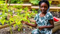 여섯 살 꼬마 숙녀 ‘세계 최연소 농부랍니다’