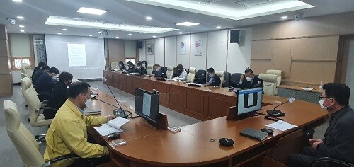 8일 교육안전과 주관 긴급회의가 열리고 있다. (사진=경북교육청 제공)