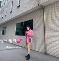 성유리, 쌍둥이 출산 후 미니스커트 패션+되찾은 요정美 “핑크 핑크”