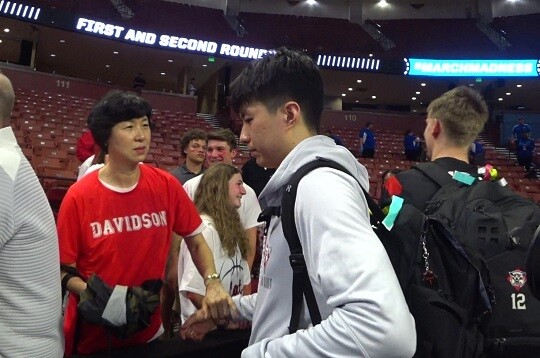 최근 NBA 도전을 선언한 이현중의 어머니 성정아 씨가 아들의 의사결정 과정을 공개했다. 사진=이영미 기자