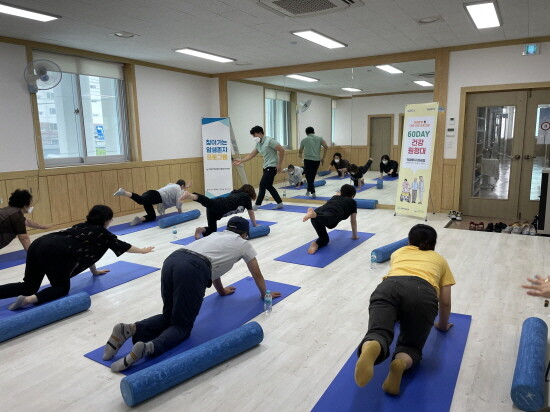 60DAY 건강원정대 진행 모습. 사진=사천시 제공