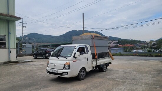 동밀양농협RPC 산물벼 반입 장면. 사진=경남도 제공