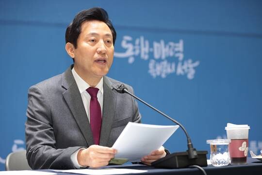 오세훈 서울시장이 30일 오전 서울시청에서 열린 신년 기자간담회에서 발언하고 있다. 사진=연합뉴스