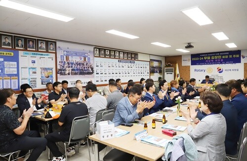 양평로타리클럽 2023-24년 첫 주회가 11일 클럽사무실에서 개최됐다. 사진=김현술 기자