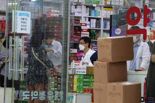 서울 종로에 위치한 한 약국. 사진=연합뉴스