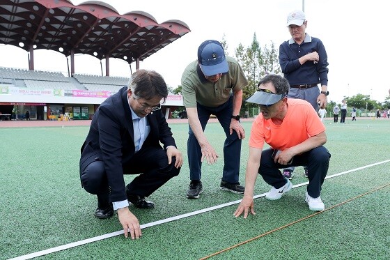 2023년 경기도생활체육대축전 최종 현장 점검 나선 이동환 고양시장. 사진=고양특례시 제공