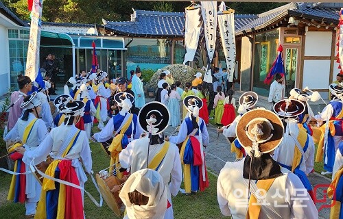 이천거북놀이 축제 (조왕굿,대청굿). 사진=유인선기자