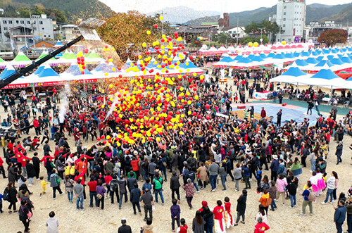 지난해 열린 '청송사과축제'. 사진-=청송군 제공