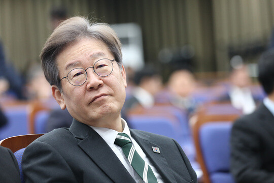 이재명 더불어민주당 대표가 지난 11월 23일 국회에서 열린 의원총회에서 참석해 있다. 사진=박은숙 기자