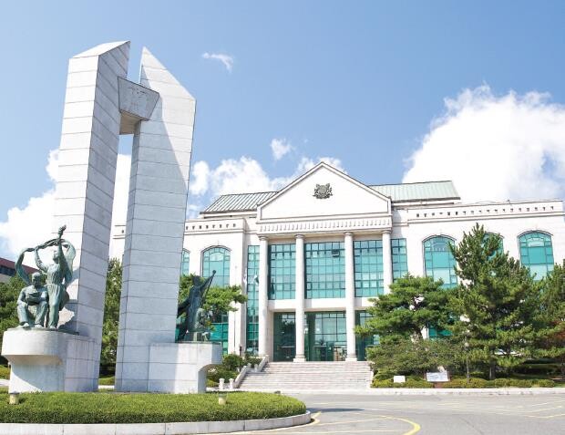 울산대학교 본관 전경. 사진=울산대 제공