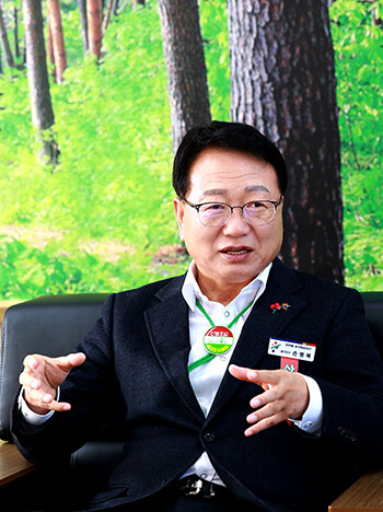 손병복 울진군수. 사진=울진군 제공