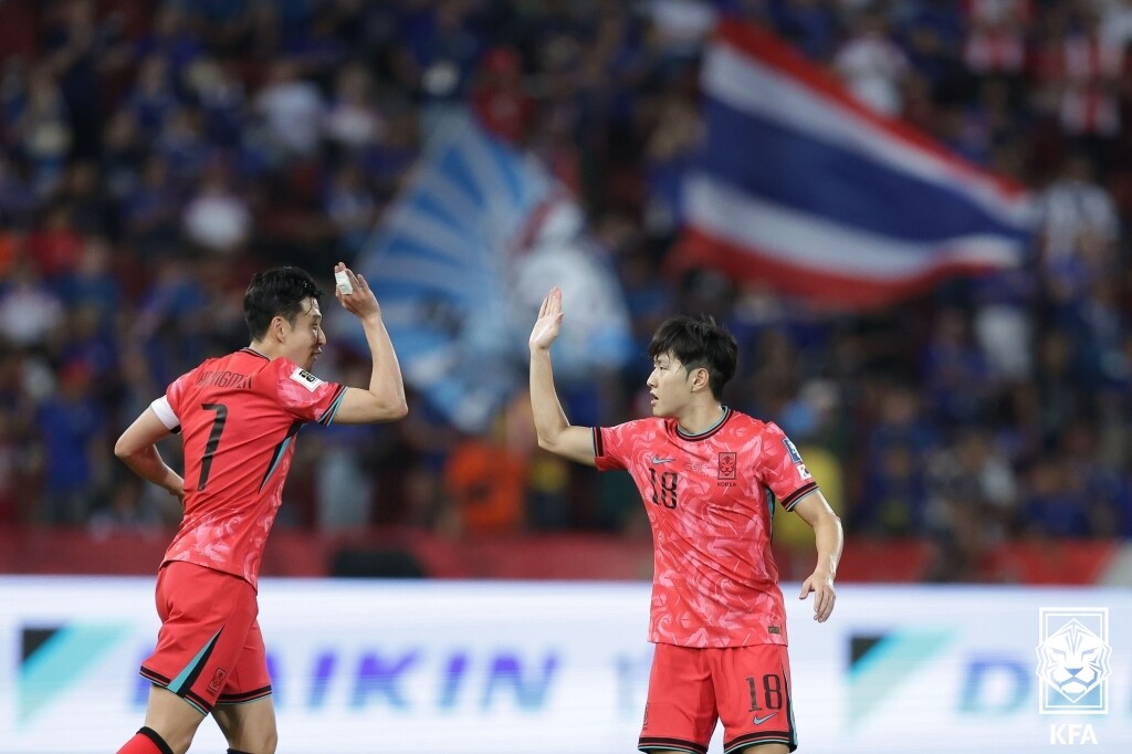 대표팀은 태국과의 2연전 1승 1무로 월드컵 2차 예선 통과에 한 발 더 다가섰다. 이강인과 손흥민도 도움과 골을 주고받으며 좋은 호흡을 보였다. 사진=KFA 제공