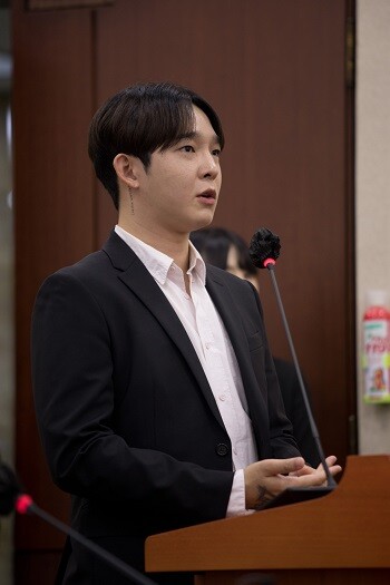 가수 남태현은 전 연인 서민재의 폭로에 대해 "일방적인 데이트 폭력을 한 적은 맹세코 없다"고 반박했다. 사진=이종현 기자