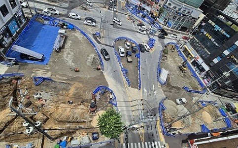 이천 분수대오거리 '교통광장 및 경관개선' 공사 현장. 사진= 유인선기자