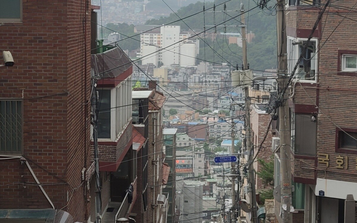 정비 사업을 추진 중인 서울의 한 노후 주택가. 사진=이강훈 기자