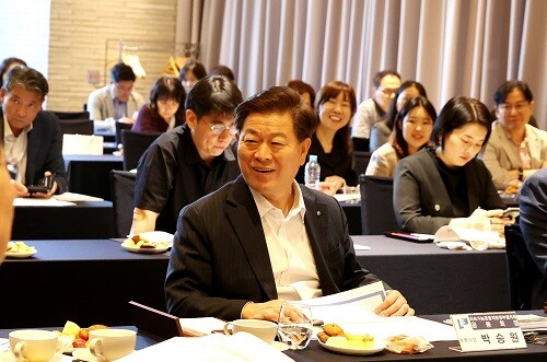 지속가능관광 지방정부형의회 정기총회에 참석한 박승원 광명시장. 사진=광명시 제공