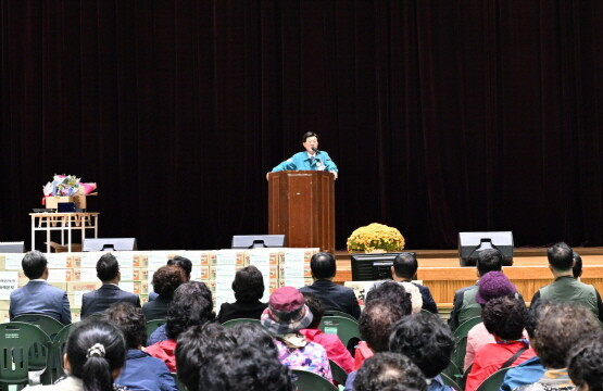 정종복 기장군수가 2024년 장애인복지증진대회에서 인사말을 하고 있다. 사진=기장군 제공