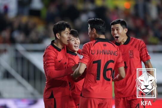 김민재와 이강인이 챔피언스리그에서 맞대결을 펼칠 전망이다. 사진=KFA