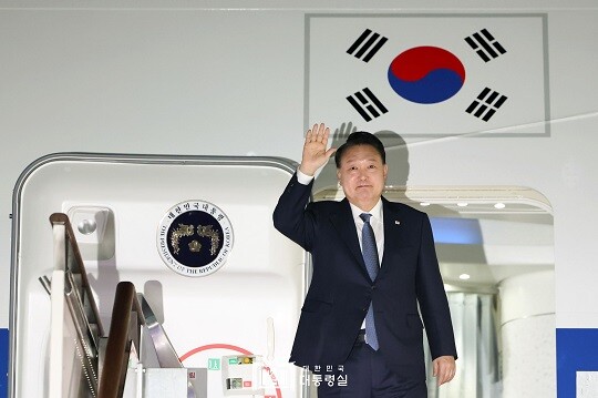11월 21일 윤석열 대통령이 페루 공식방문 및 APEC 정상회의, 브라질 G20 정상회의 참석을 마치고 귀국했다. 사진=대통령실 제공