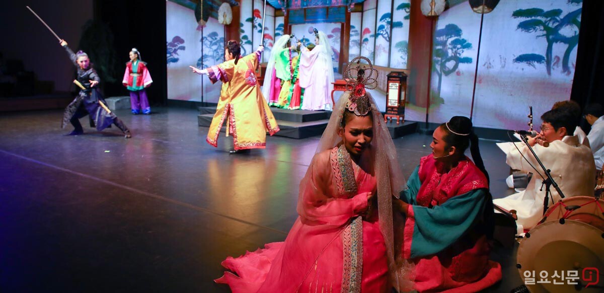 여성국극 특별공연 '선화공주' 리허설 모습.