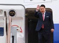 '내란 혐의' 윤 대통령 체포영장 발부…현직 최초 