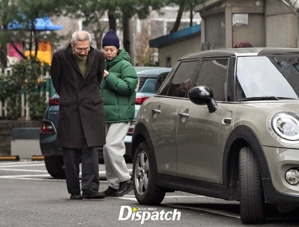 홍상수 감독과 배우 김민희 커플이 경기도 하남에서 디스패치에 포착됐다. 사진=디스패치 제공