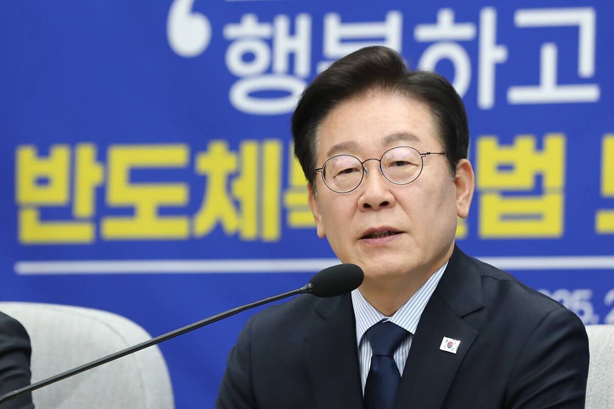 3일 국회에서 '행복하고 정의로운 대한민국, 반도체특별법 노동시간 적용제외 어떻게?' 주제로 열린 정책 토론회에서 발언 중인 이재명 더불어민주당 대표. 사진=박은숙 기자