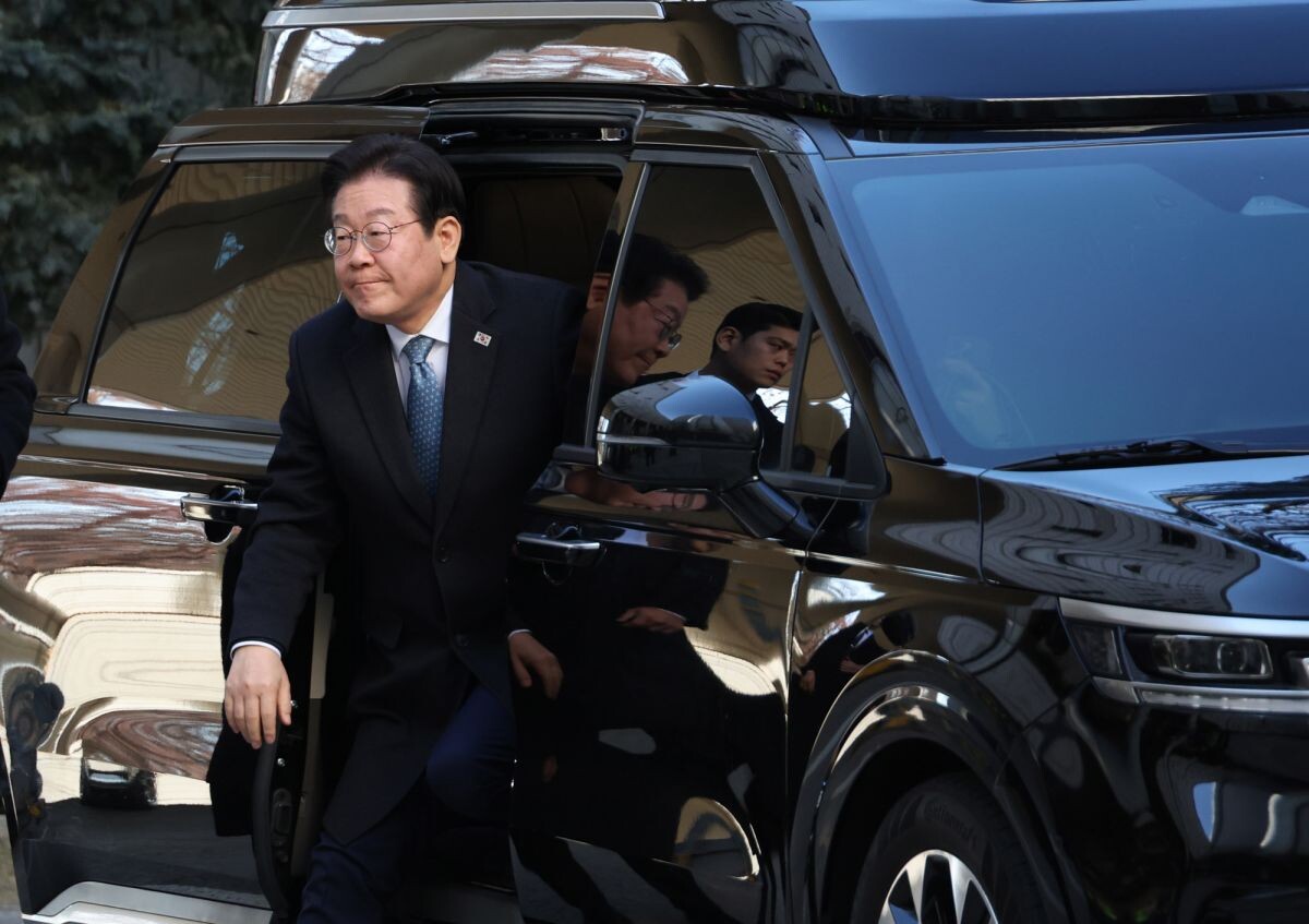 이재명 대표가 4일 서울중앙지법에서 열린 특정범죄가중처벌등에관한법률위반 혐의 공판에 출석하고 있다. 사진=박정훈 기자